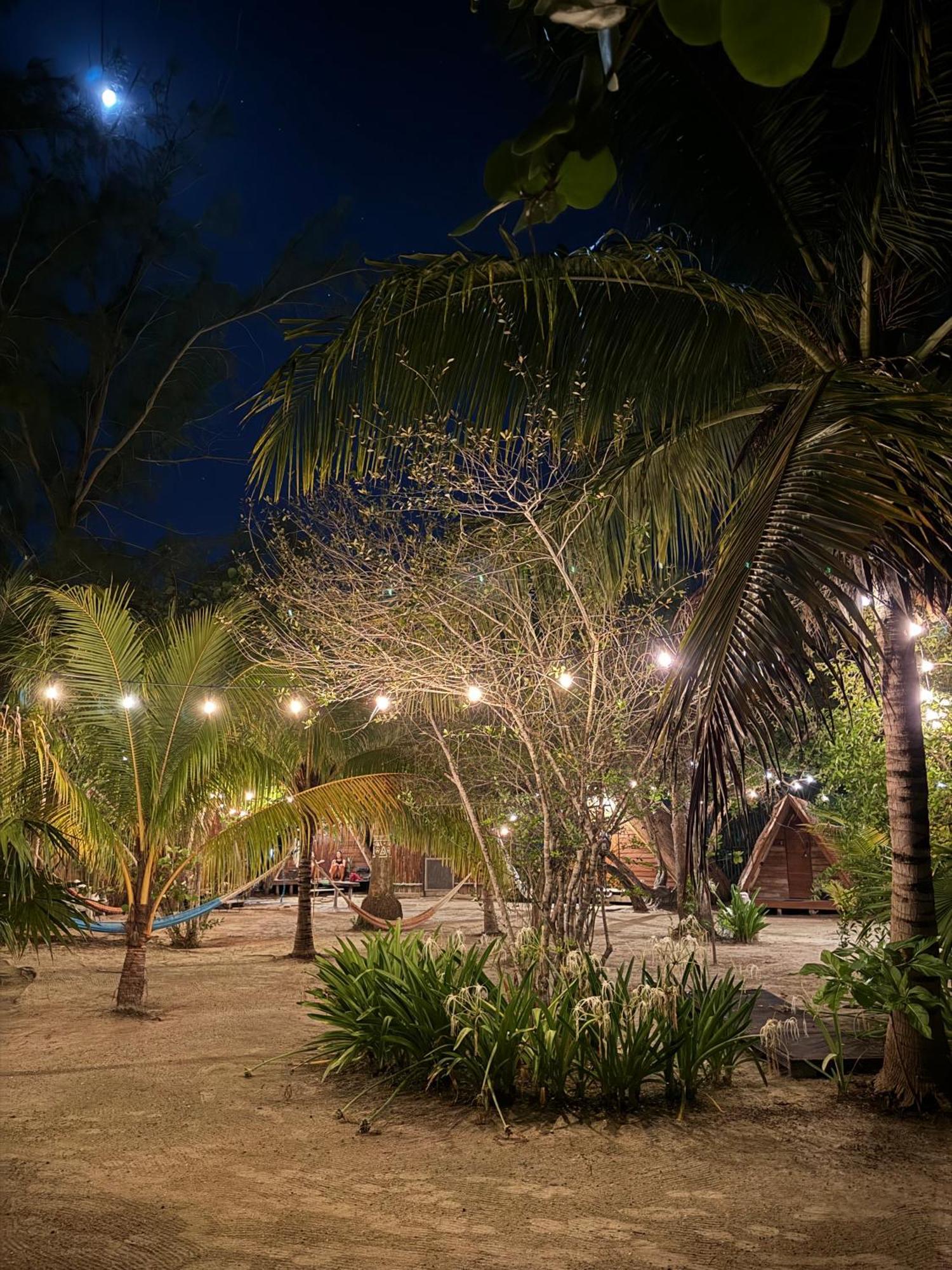 La Aldea Holbox Cabanas Y Camping Exterior photo