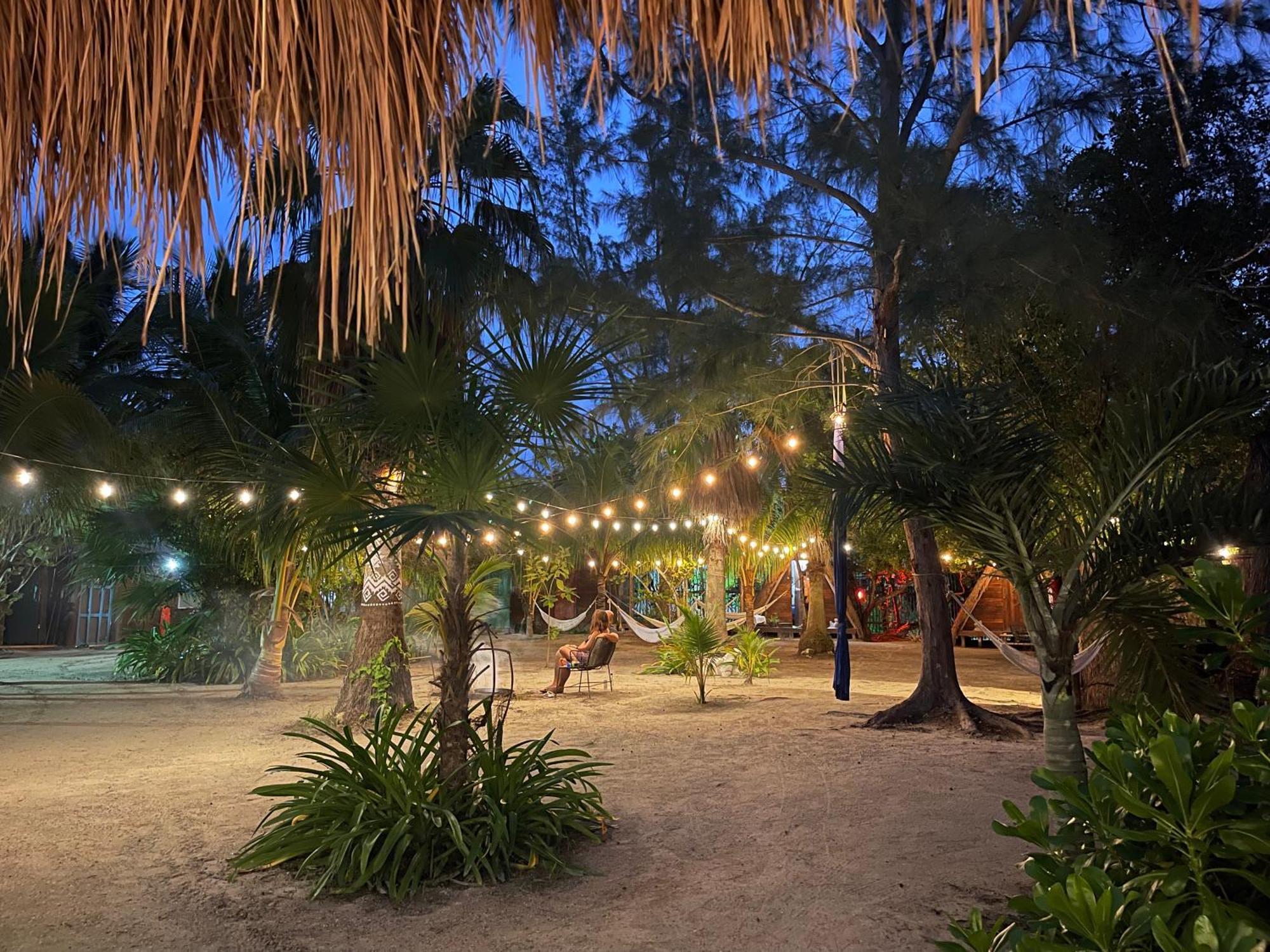 La Aldea Holbox Cabanas Y Camping Exterior photo